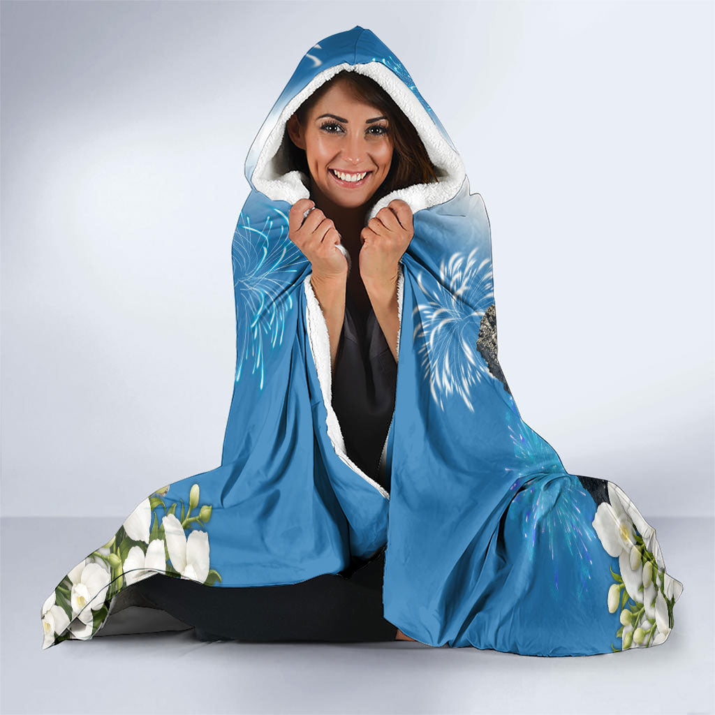 Guatemala Quetzal And Mayan Ruins Hooded Blanket Patriotic National Symbols White Orchid Flag