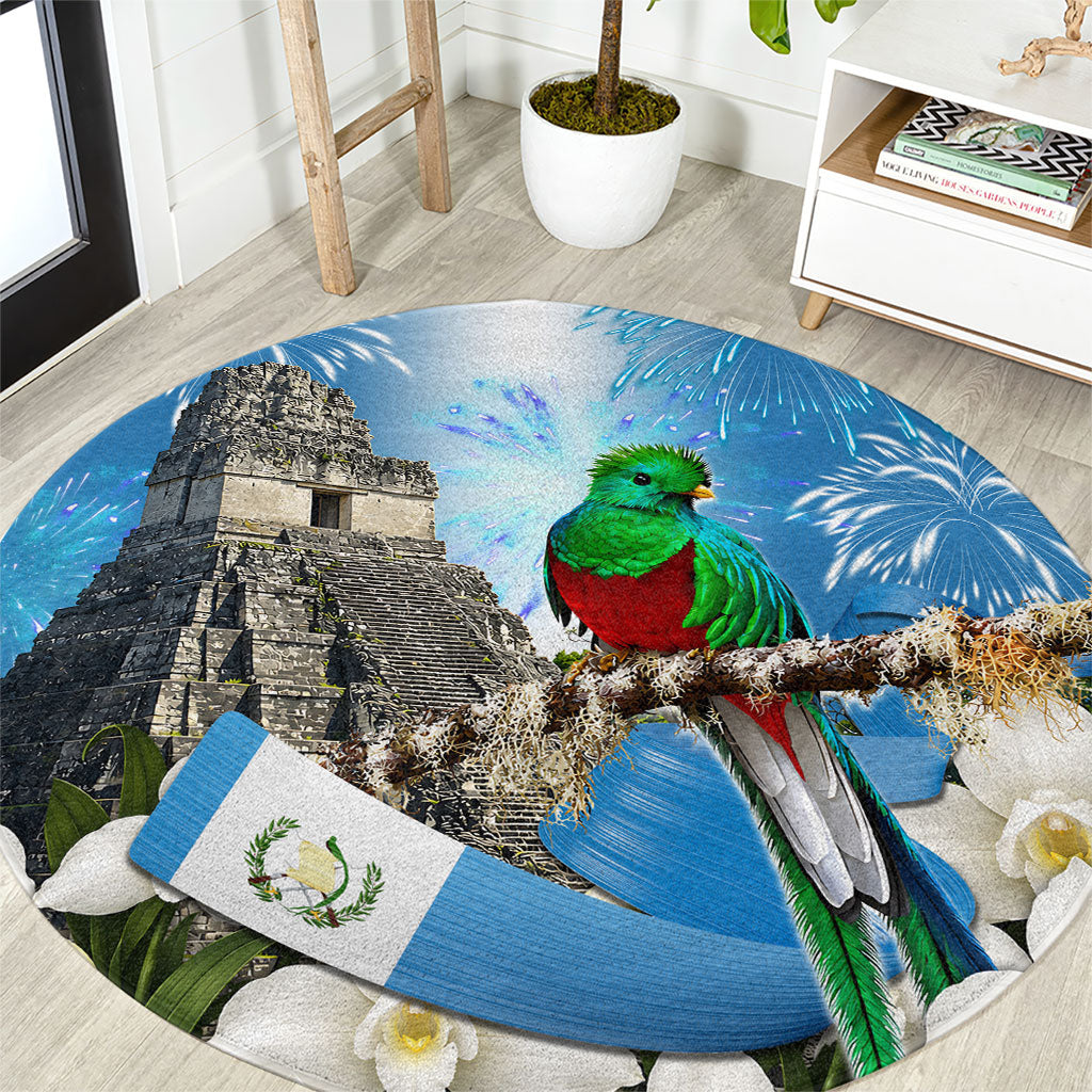 Guatemala Quetzal And Mayan Ruins Round Carpet Patriotic National Symbols White Orchid Flag