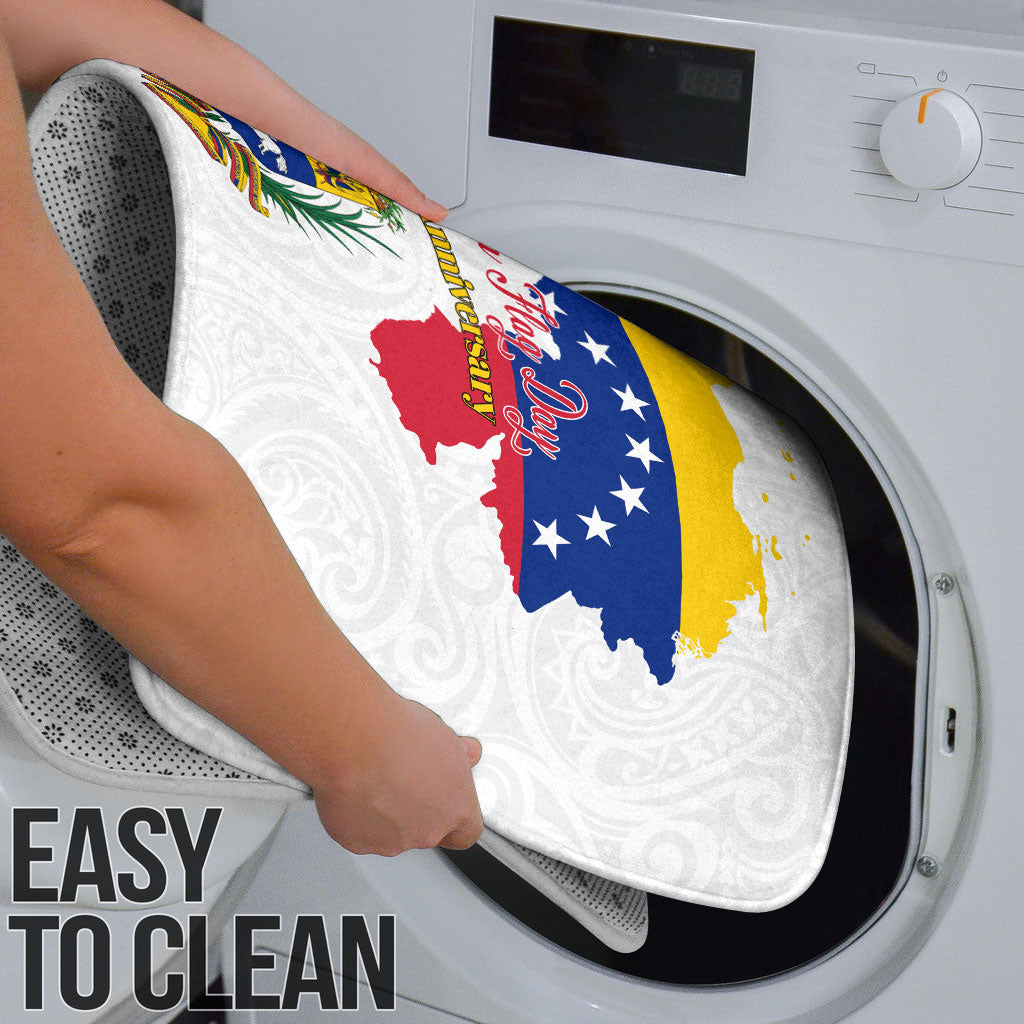 Venezuela Flag Day 220th Anniversary Bathroom Set Patriotic Map Coat Of Arms Subtle