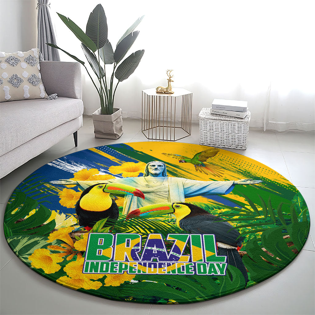 Brazil Independence Day Round Carpet One Nation One Heart - Tropical Toucan Macaw Christ Redeemer