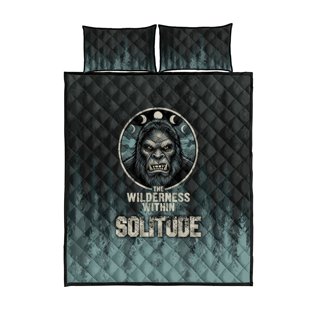 Bigfoot Wilderness Solitude Quilt Bed Set Cryptid Forest Graphic In Distressed Vintage Style