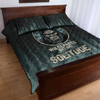 Bigfoot Wilderness Solitude Quilt Bed Set Cryptid Forest Graphic In Distressed Vintage Style