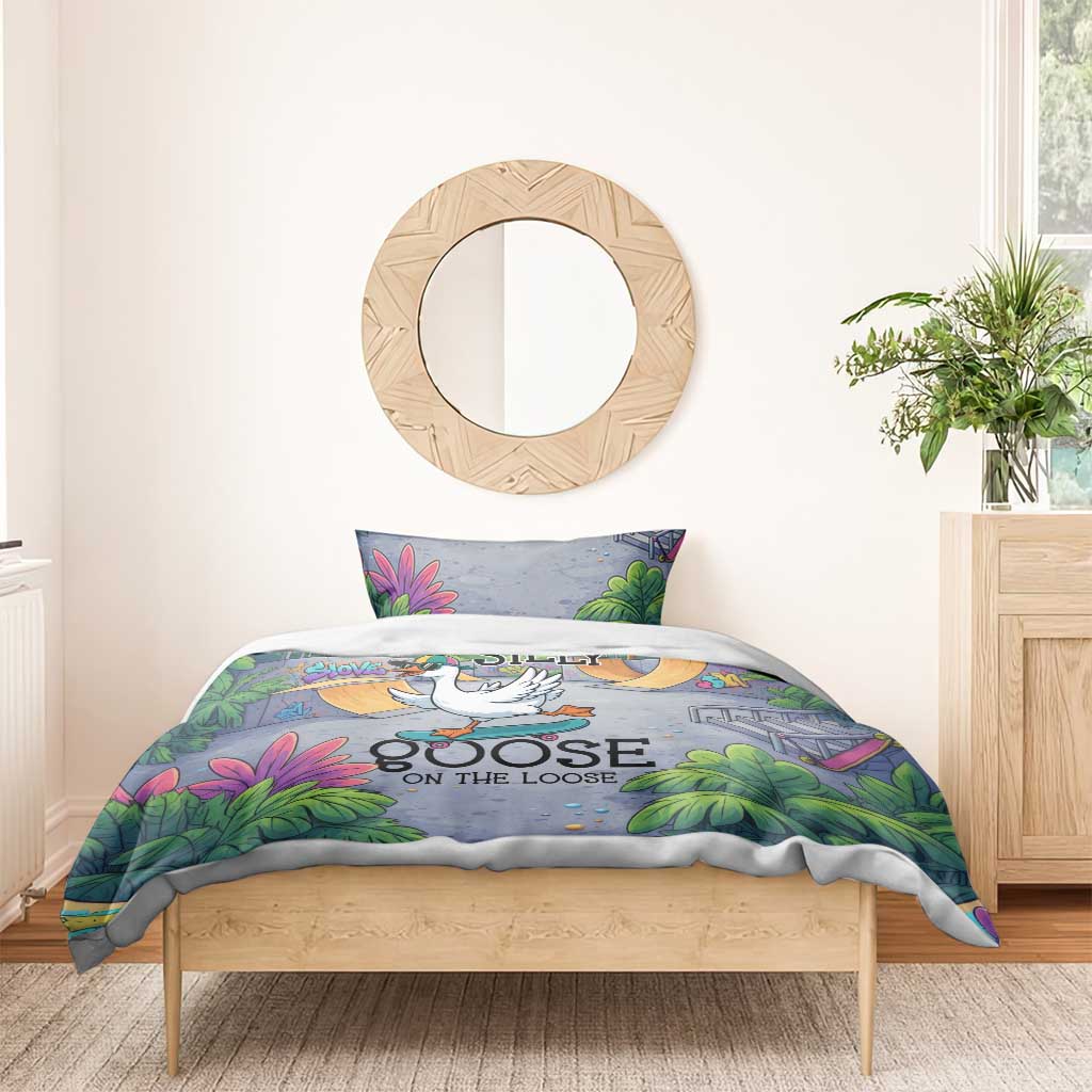 Funny Silly Goose on The Loose Bedding Set with Skateboard and Palm Trees