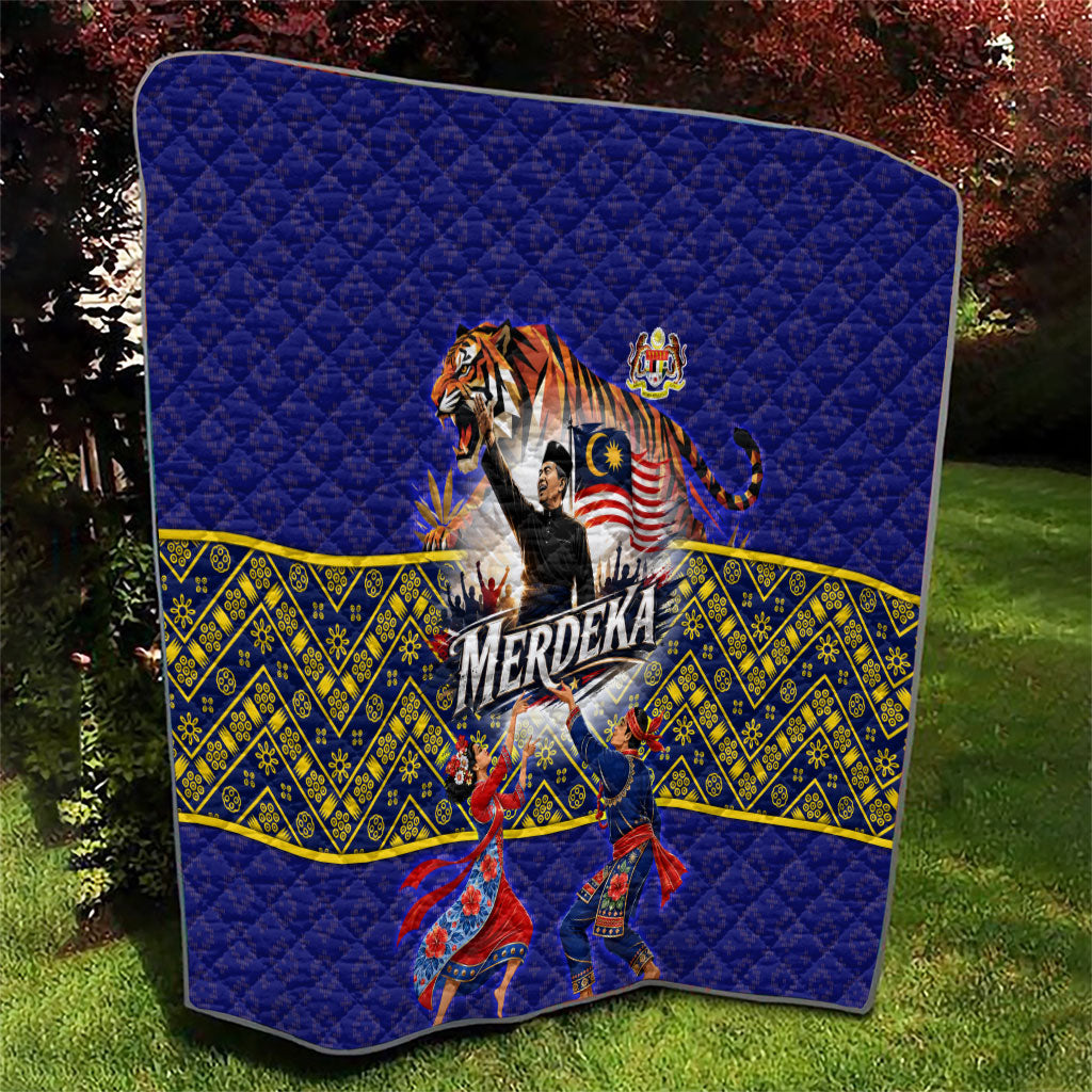 Malaysia Merdeka Independence Day Quilt Patriotic Flag Crescent Moon Star Cultural