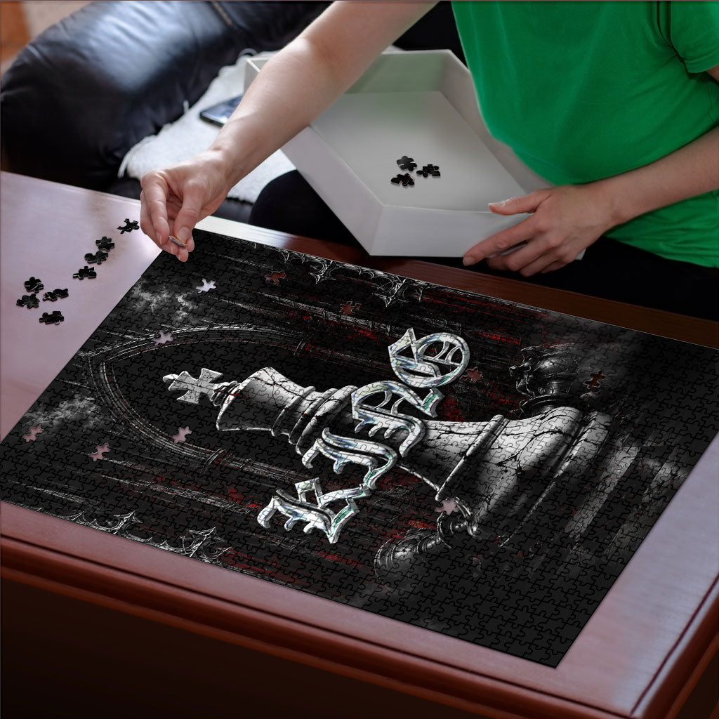 King Chess Piece Puzzle Dark Gothic Fantasy Board Game Art