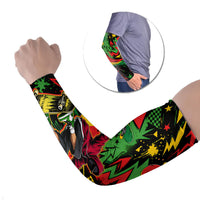 Skateboarder Spray Painter Arm Sleeves Rasta Colors Graffiti Streetwear Pop Art Graphic