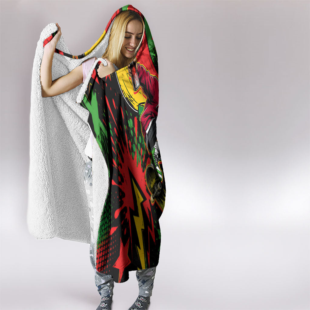 Skateboarder Spray Painter Hooded Blanket Rasta Colors Graffiti Streetwear Pop Art Graphic