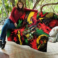Skateboarder Spray Painter Quilt Rasta Colors Graffiti Streetwear Pop Art Graphic