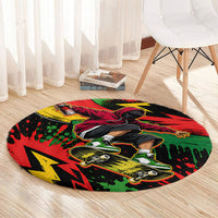 Skateboarder Spray Painter Round Carpet Rasta Colors Graffiti Streetwear Pop Art Graphic