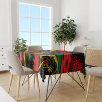 Skateboarder Spray Painter Tablecloth Rasta Colors Graffiti Streetwear Pop Art Graphic