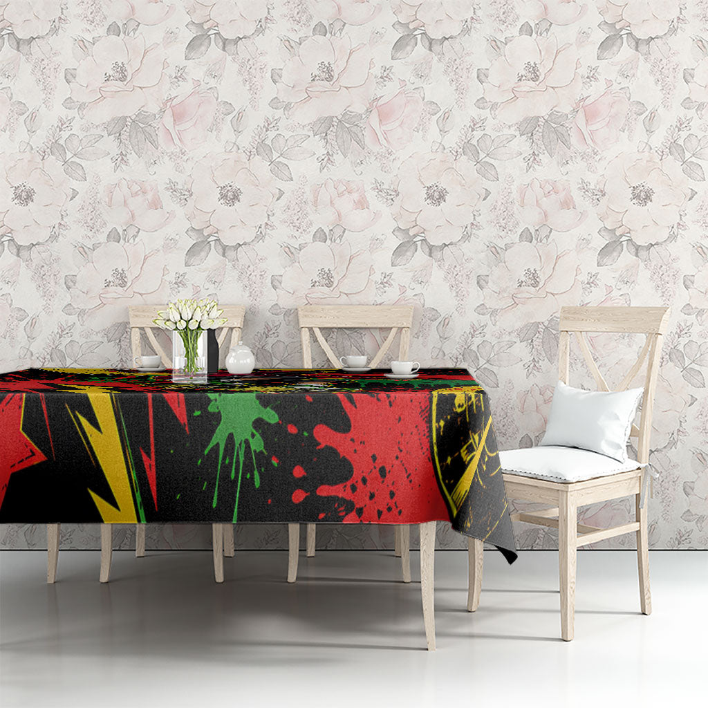 Skateboarder Spray Painter Tablecloth Rasta Colors Graffiti Streetwear Pop Art Graphic