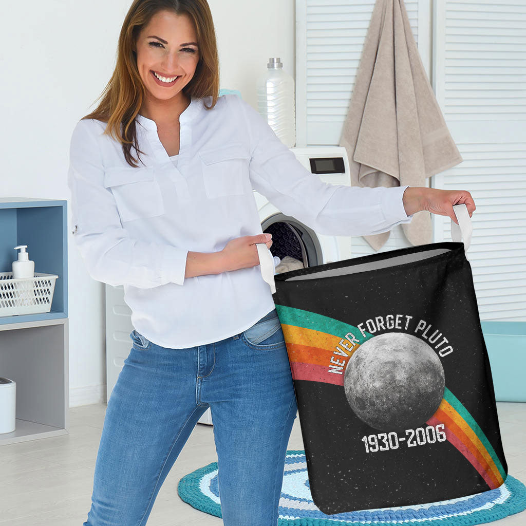 Never Forget Pluto 1930-2006 Laundry Basket Vintage Retro Rainbow Planet Outer Space Astronomy Graphic Art