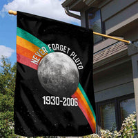 Never Forget Pluto 1930-2006 Garden Flag Vintage Retro Rainbow Planet Outer Space Astronomy Graphic Art