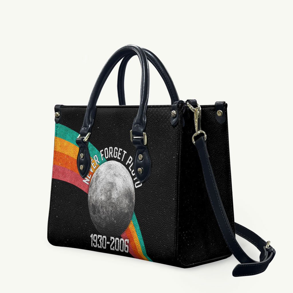 Never Forget Pluto 1930-2006 Leather Bag Vintage Retro Rainbow Planet Outer Space Astronomy Graphic Art