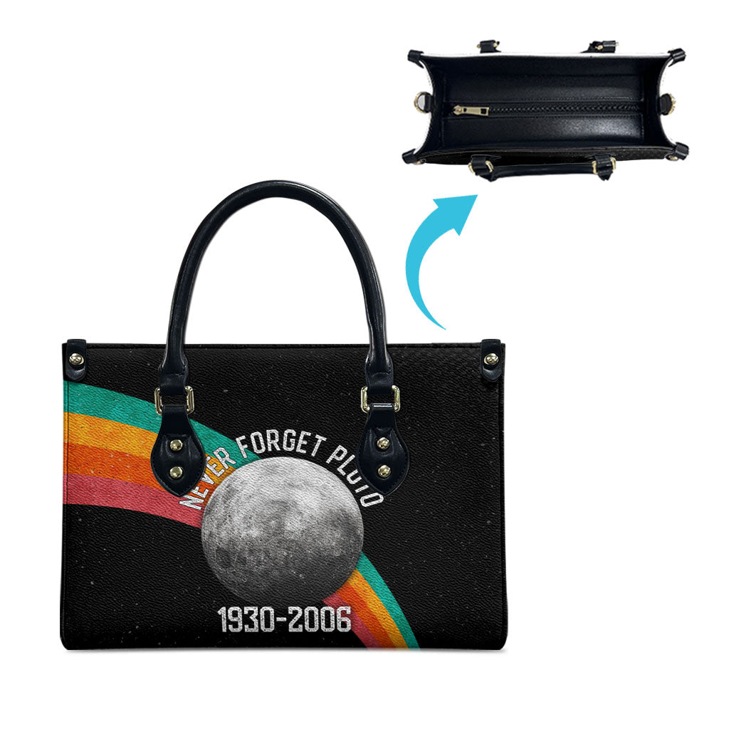 Never Forget Pluto 1930-2006 Leather Bag Vintage Retro Rainbow Planet Outer Space Astronomy Graphic Art