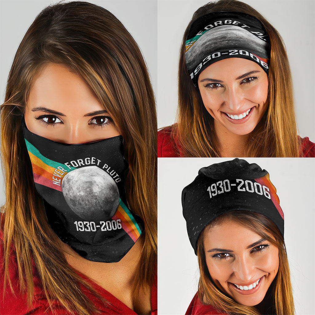 Never Forget Pluto 1930-2006 Neck Gaiter Vintage Retro Rainbow Planet Outer Space Astronomy Graphic Art