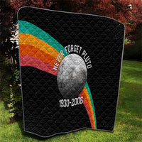 Never Forget Pluto 1930-2006 Quilt Vintage Retro Rainbow Planet Outer Space Astronomy Graphic Art