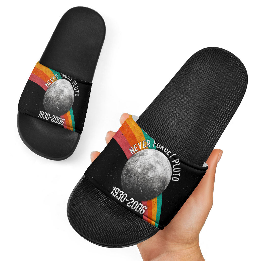 Never Forget Pluto 1930-2006 Slide Sandals Vintage Retro Rainbow Planet Outer Space Astronomy Graphic Art