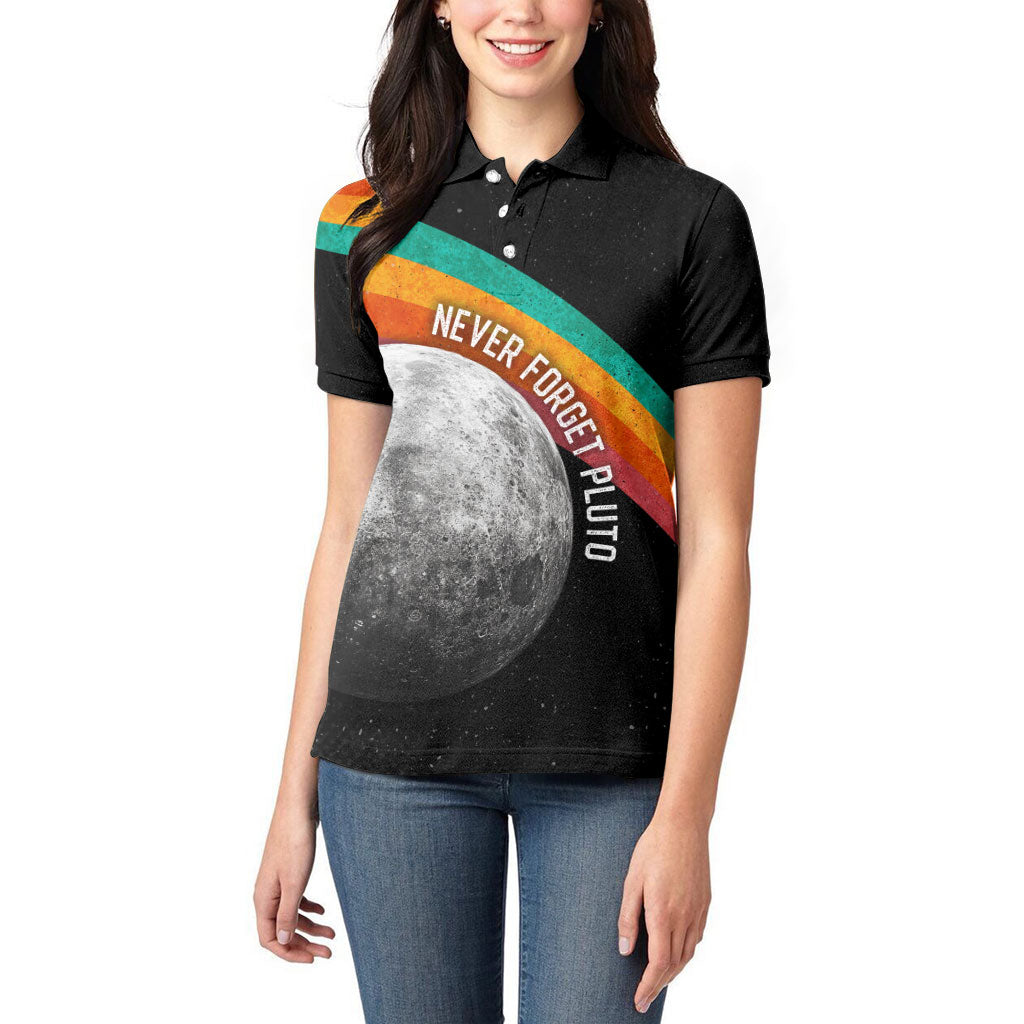 Never Forget Pluto 1930-2006 Women Polo Shirt Vintage Retro Rainbow Planet Outer Space Astronomy Graphic Art