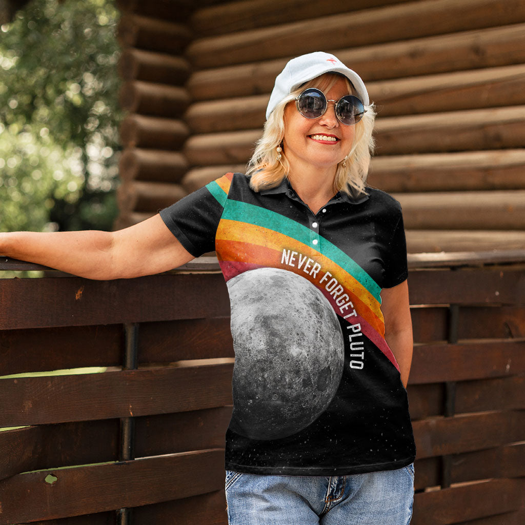 Never Forget Pluto 1930-2006 Women Polo Shirt Vintage Retro Rainbow Planet Outer Space Astronomy Graphic Art