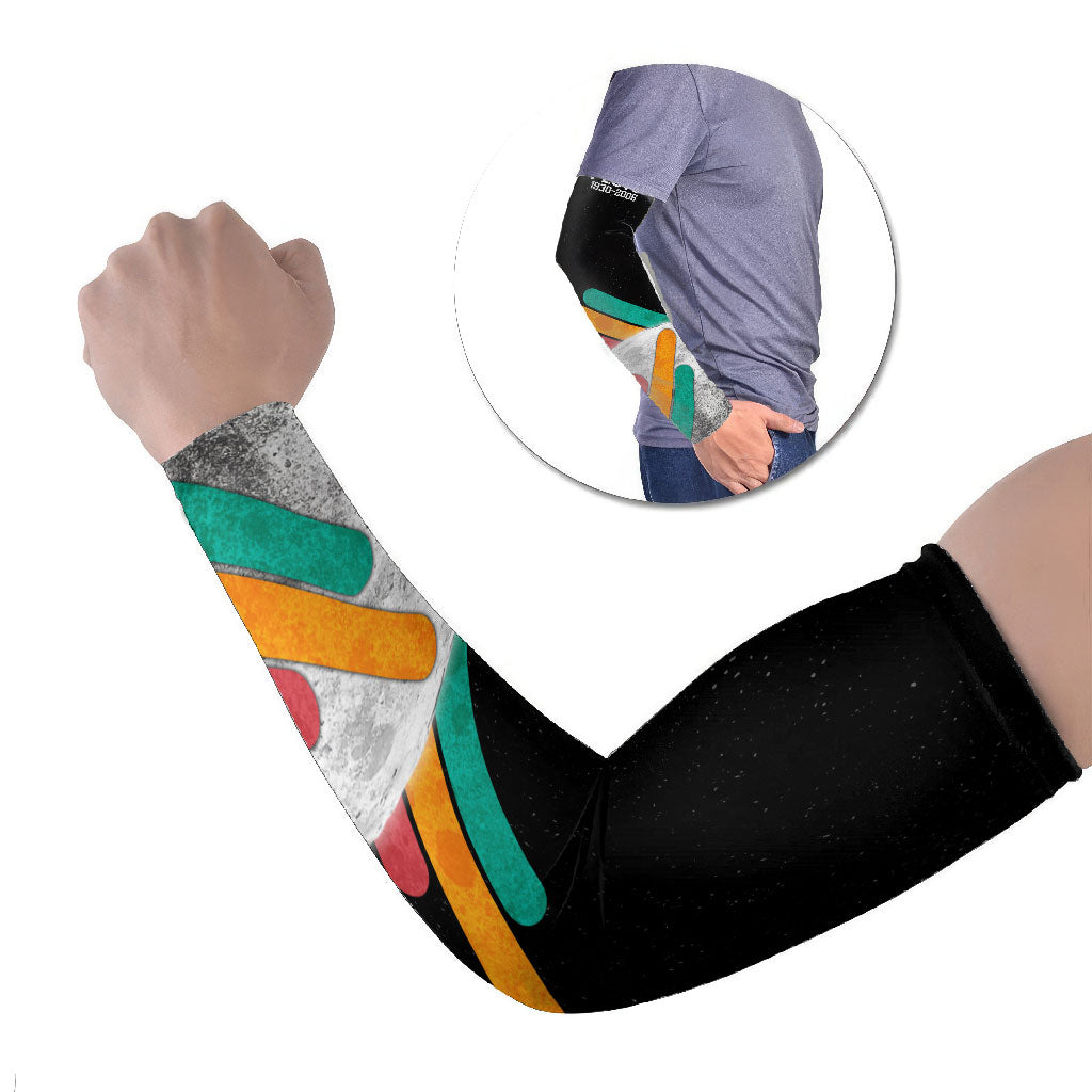 Never Forget Pluto Arm Sleeves Retro Space Astronomy Science