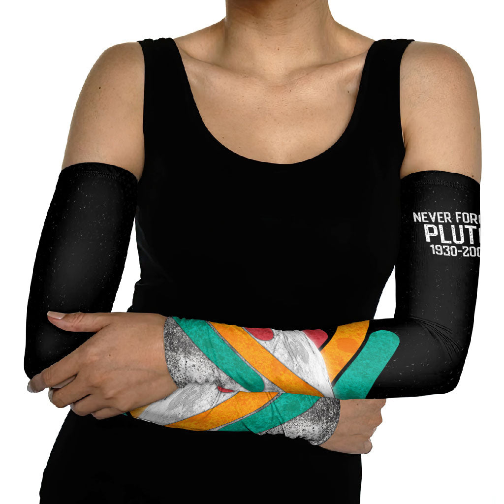 Never Forget Pluto Arm Sleeves Retro Space Astronomy Science
