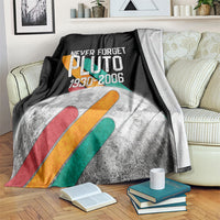 Never Forget Pluto Blanket Retro Space Astronomy Science