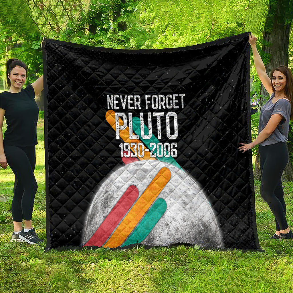 Never Forget Pluto Quilt Retro Space Astronomy Science