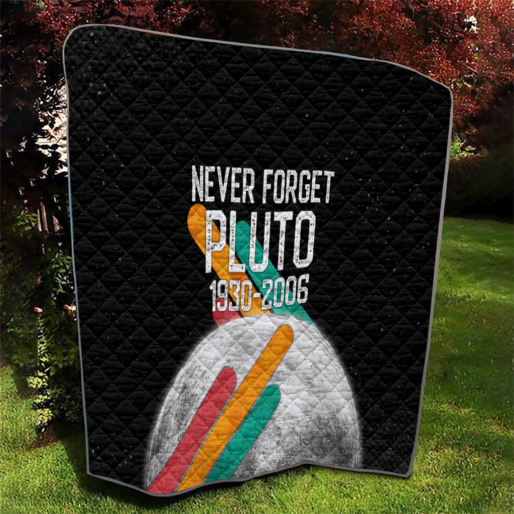 Never Forget Pluto Quilt Retro Space Astronomy Science