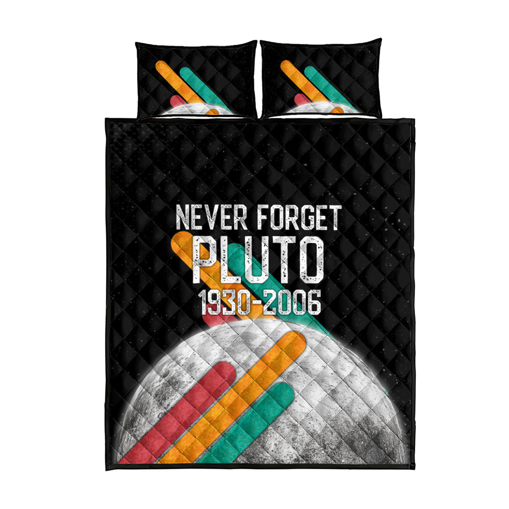 Never Forget Pluto Quilt Bed Set Retro Space Astronomy Science