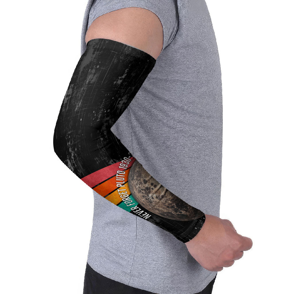 Never Forget Pluto Arm Sleeves Distressed Retro Space Astronomy Science