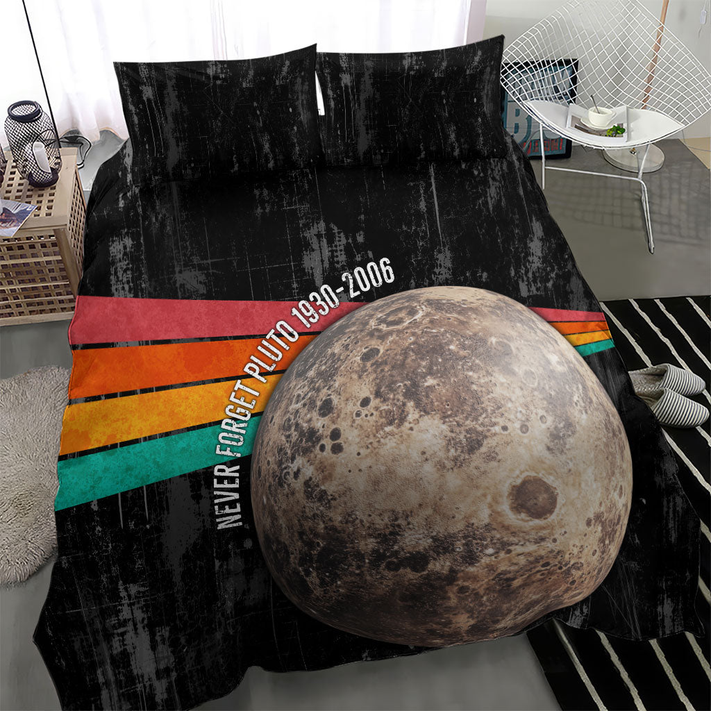 Never Forget Pluto Bedding Set Distressed Retro Space Astronomy Science