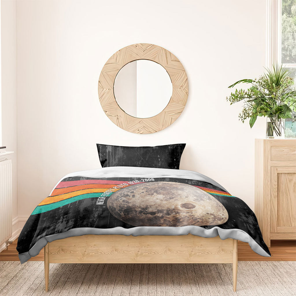 Never Forget Pluto Bedding Set Distressed Retro Space Astronomy Science