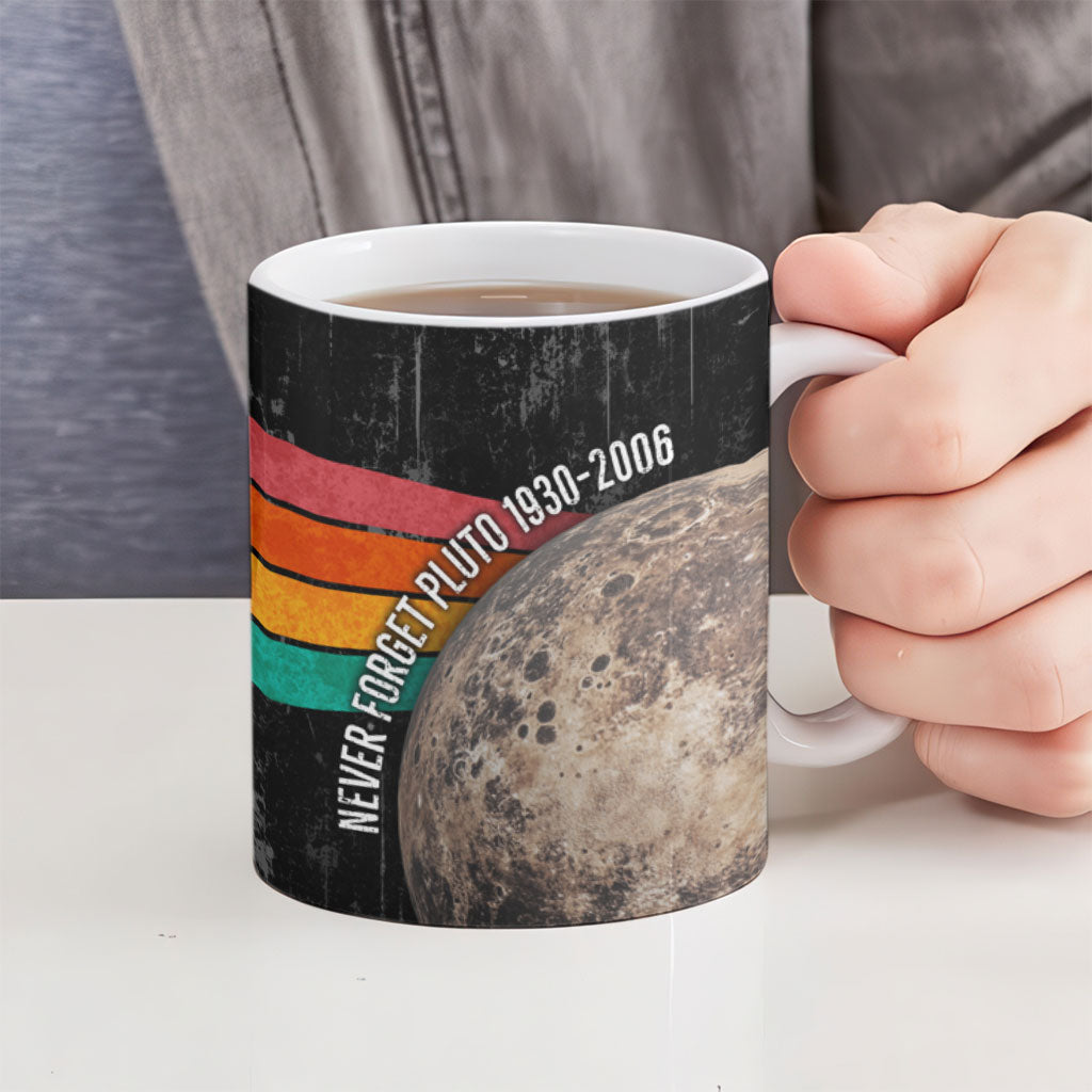 Never Forget Pluto Ceramic Mug Distressed Retro Space Astronomy Science