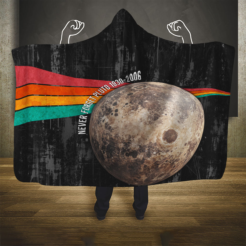 Never Forget Pluto Hooded Blanket Distressed Retro Space Astronomy Science