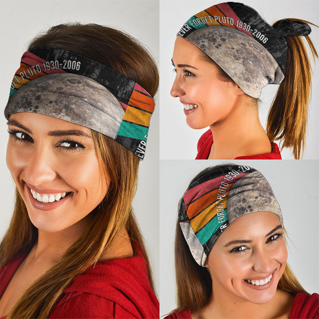 Never Forget Pluto Neck Gaiter Distressed Retro Space Astronomy Science