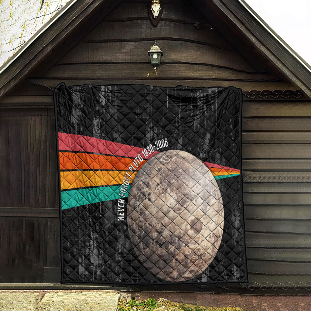 Never Forget Pluto Quilt Distressed Retro Space Astronomy Science
