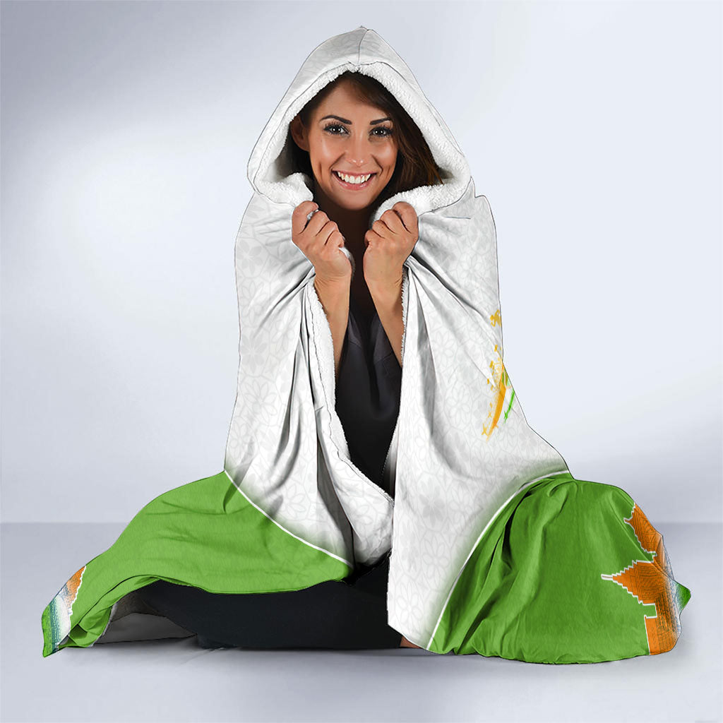 India Independence Day Hooded Blanket Indian Landmark Peacock Mandala Cultural Heritage