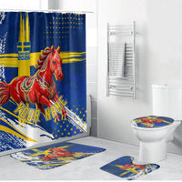 Personalized Sweden Dala Horse Soccer 2026 Bathroom Set Grunge Swedish Flag Brush Strokes