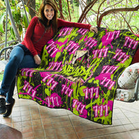 Nevada Battle Born The Silver State 777 Quilt Vibrant Lime Pink Splatter Punk Rock Bull Skull Art