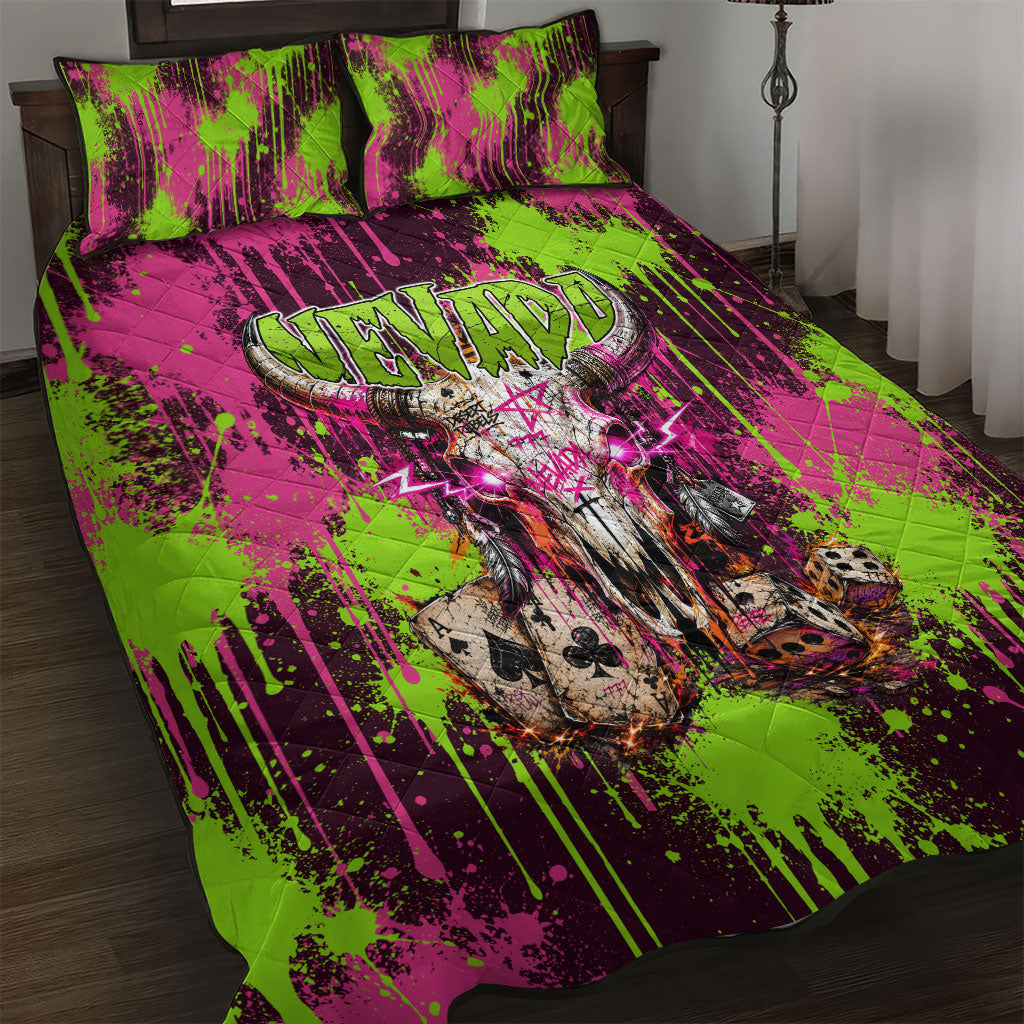 Nevada Area 51 Bull Skull Alien UFO Quilt Bed Set Vibrant Pink Lime Paint Drip Graffiti Street Art Style