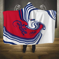 Montserrat Hooded Blanket with Gecko Illustration Red Blue Wavy Line Design - Wonder Print Shop