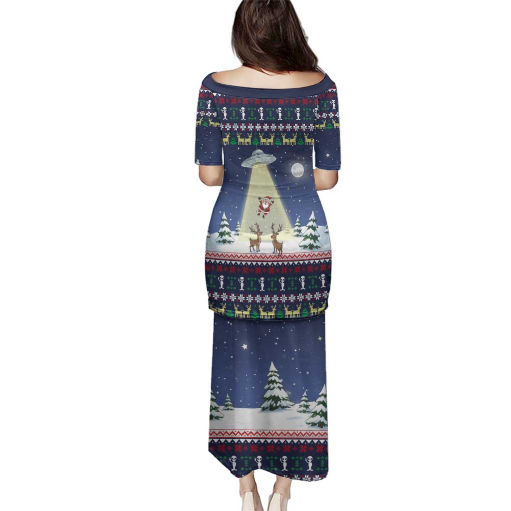 Christmas Alien Pattern with UFO Abduction of Santa Reindeer Snowy Forest Family Matching Puletasi and Hawaiian Shirt Xmas Holiday Patterns - Wonder Print Shop