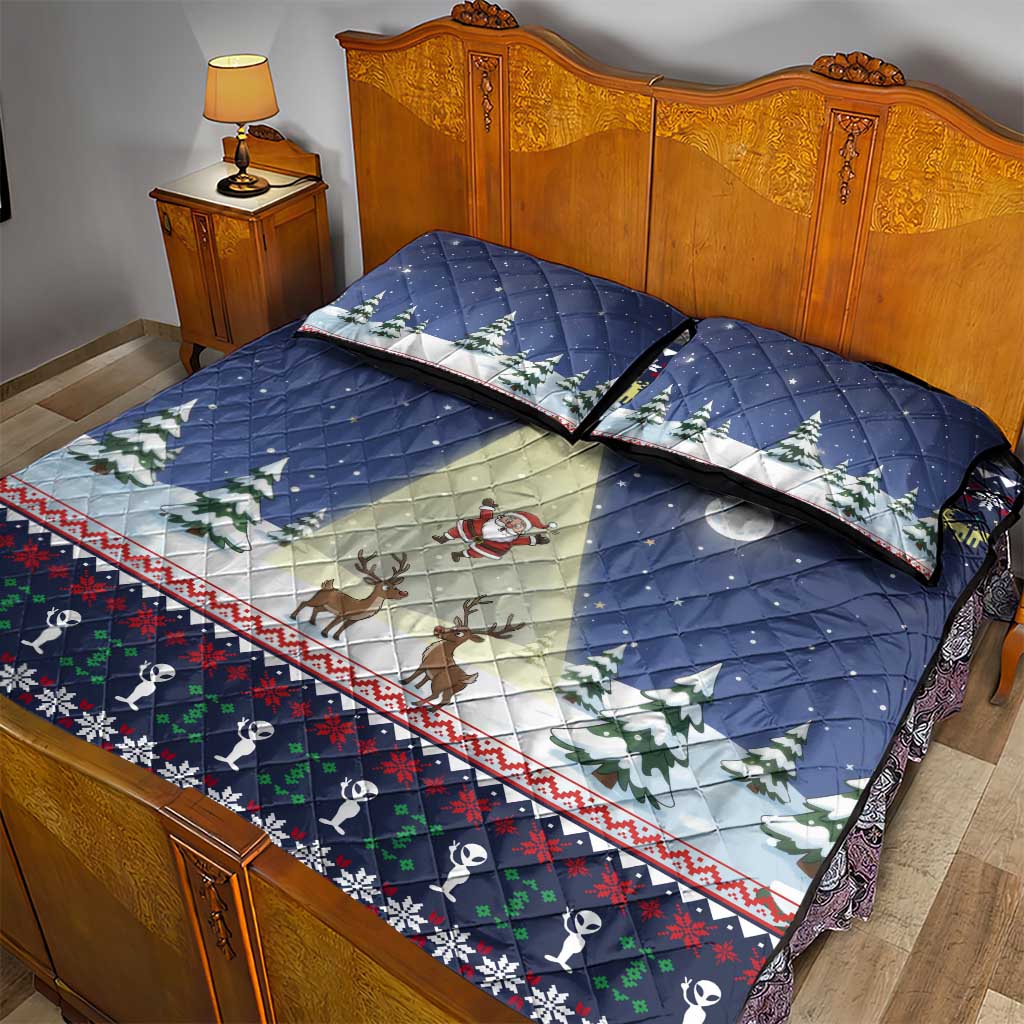 Christmas Alien Pattern with UFO Abduction of Santa Reindeer Snowy Forest Quilt Bed Set Xmas Holiday Patterns - Wonder Print Shop