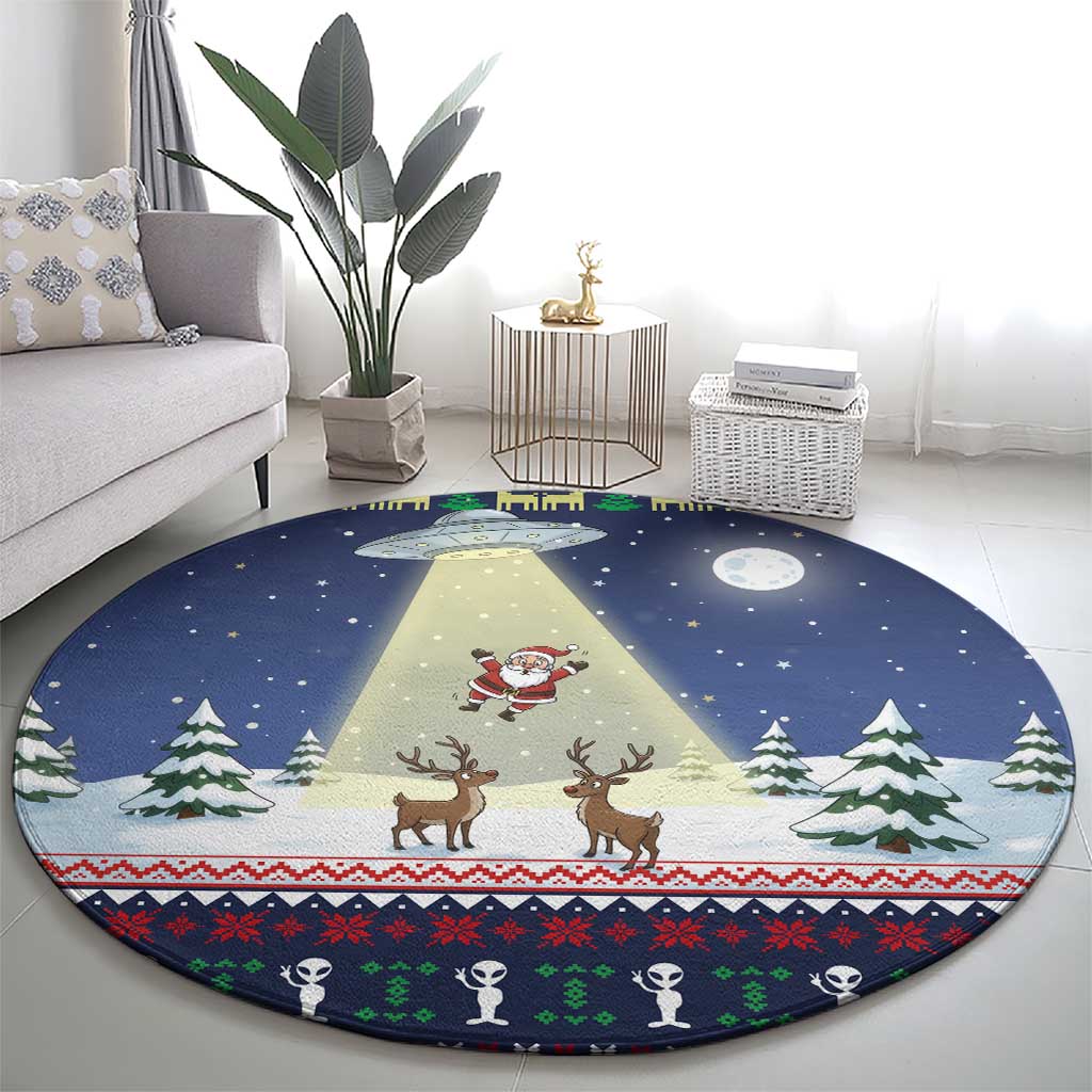 Christmas Alien Pattern with UFO Abduction of Santa Reindeer Snowy Forest Round Carpet Xmas Holiday Patterns - Wonder Print Shop
