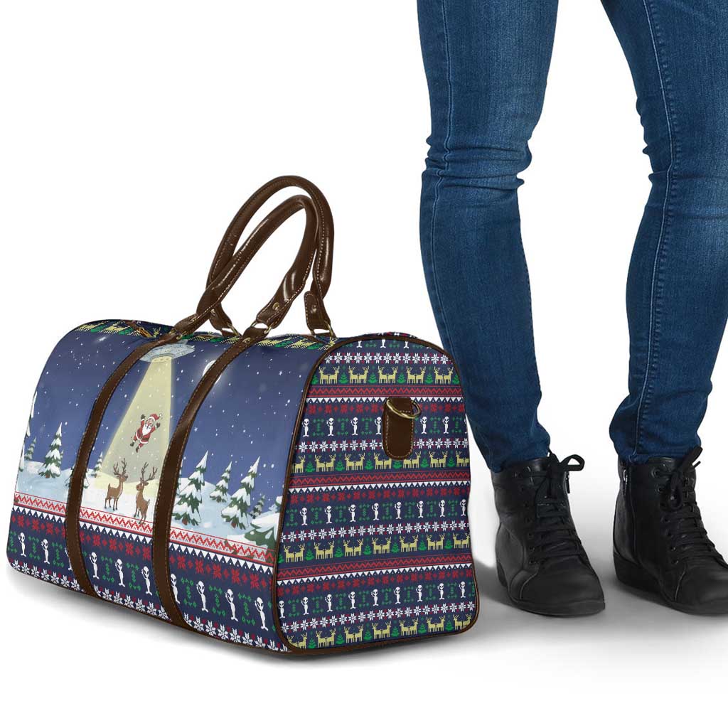 Christmas Alien Pattern with UFO Abduction of Santa Reindeer Snowy Forest Travel Bag Xmas Holiday Patterns - Wonder Print Shop