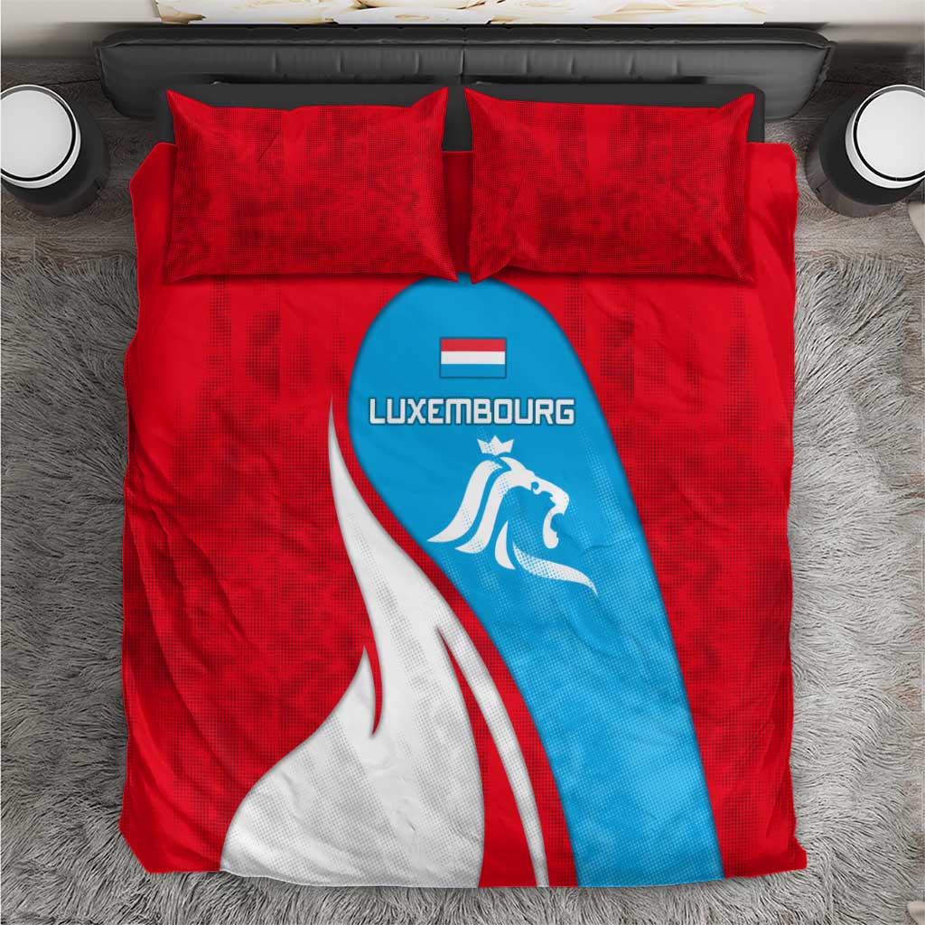 Luxembourg Bedding Set with National Flag Colors and White Lion Crest Design