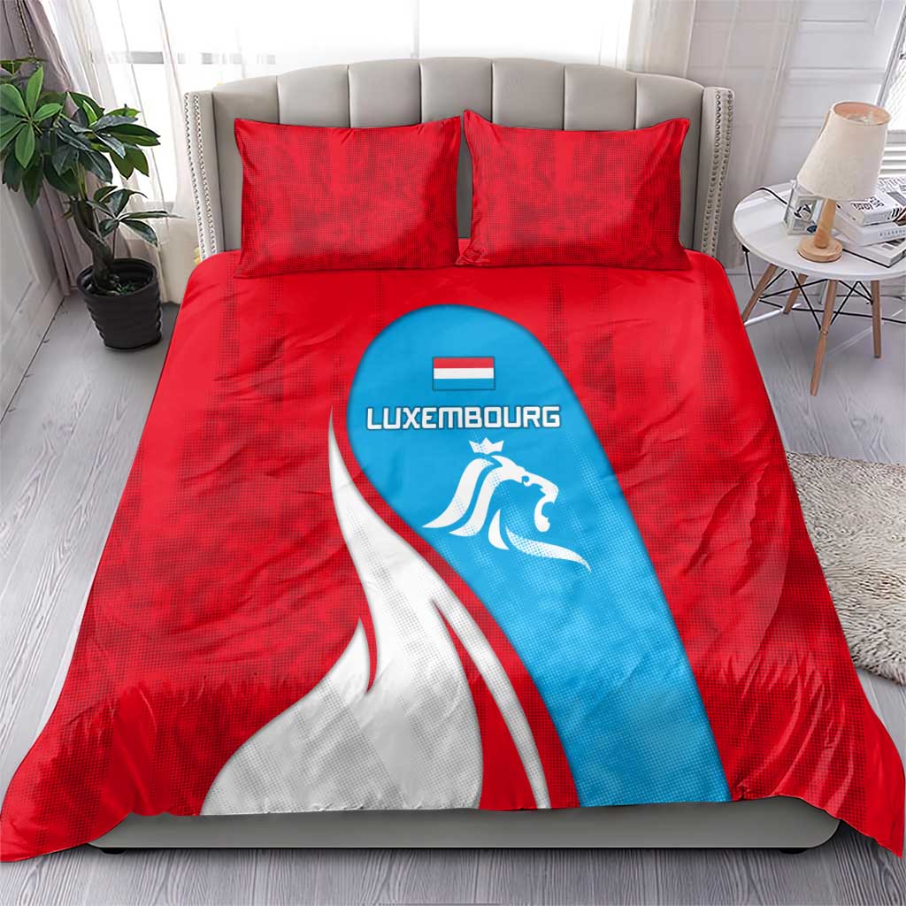 Luxembourg Bedding Set with National Flag Colors and White Lion Crest Design