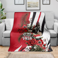 Iraq Revolution Soaring Eagle Blanket Iraqi Flag Red Roses Floral Design