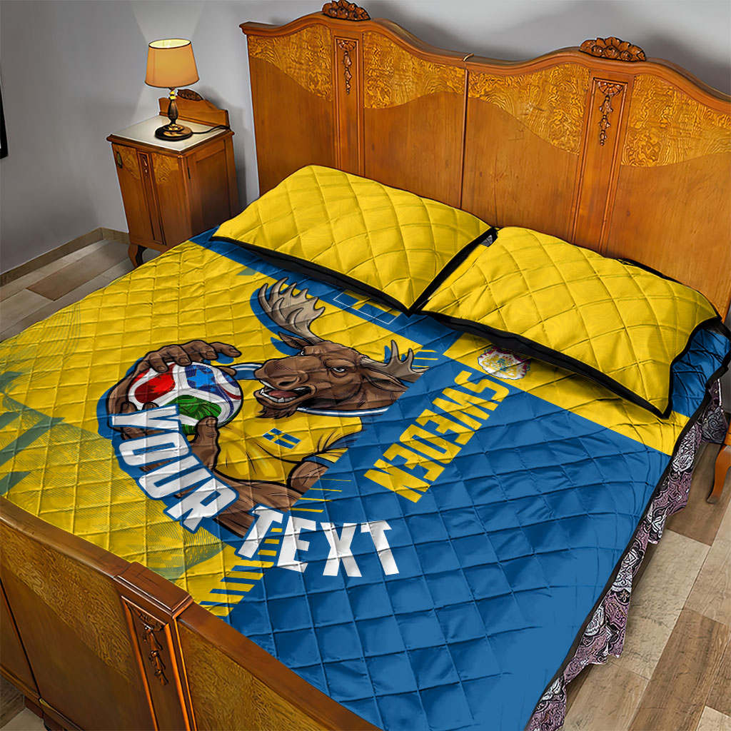 Personalized Sweden Soccer Quilt Bed Set Swedish Flag - Moose Football Mascot